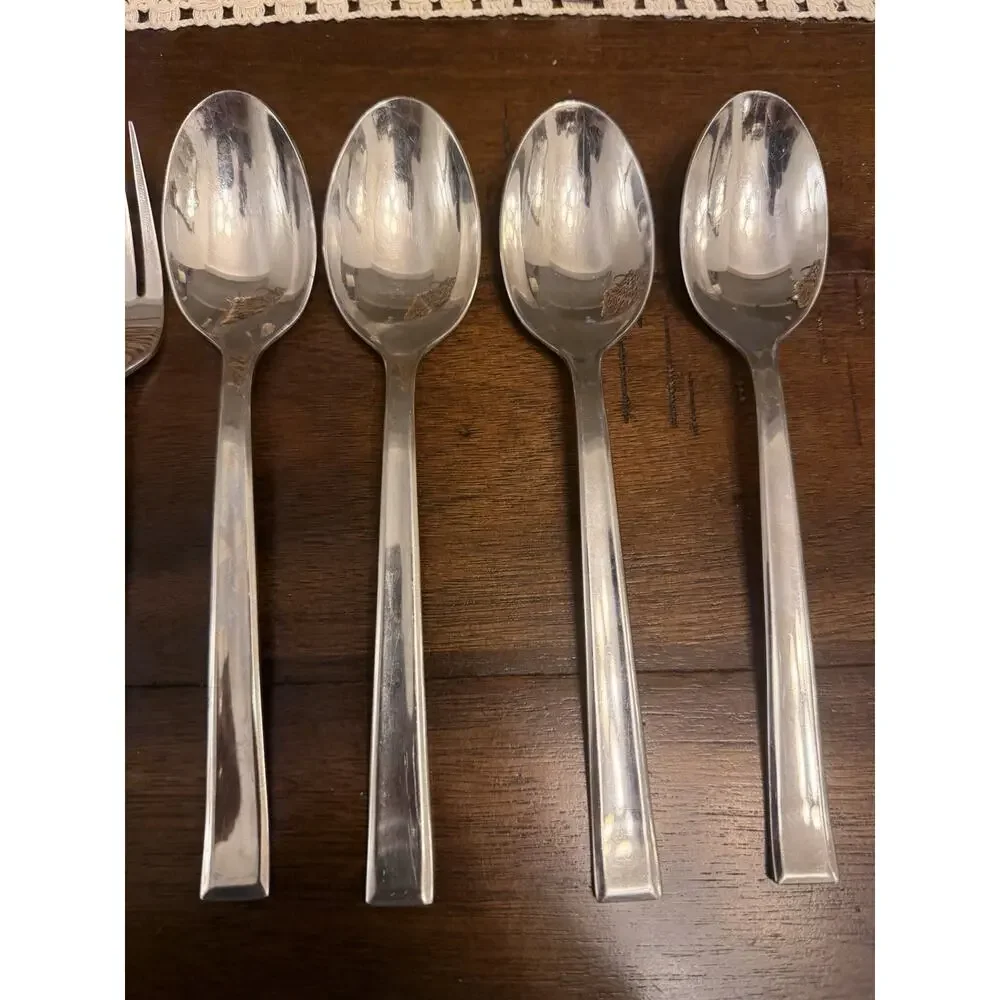 Villeroy Boch VICTOR Knives Forks Spoons Solid (Set of 12) Stainless Vietnam 9
